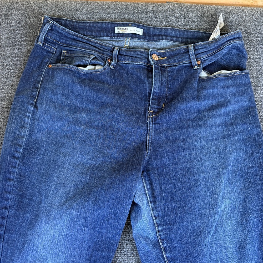 Levi Strauss Signature Gold Jeans Womens 18M 34x32 Blue Cotton Bootcut Mid Rise